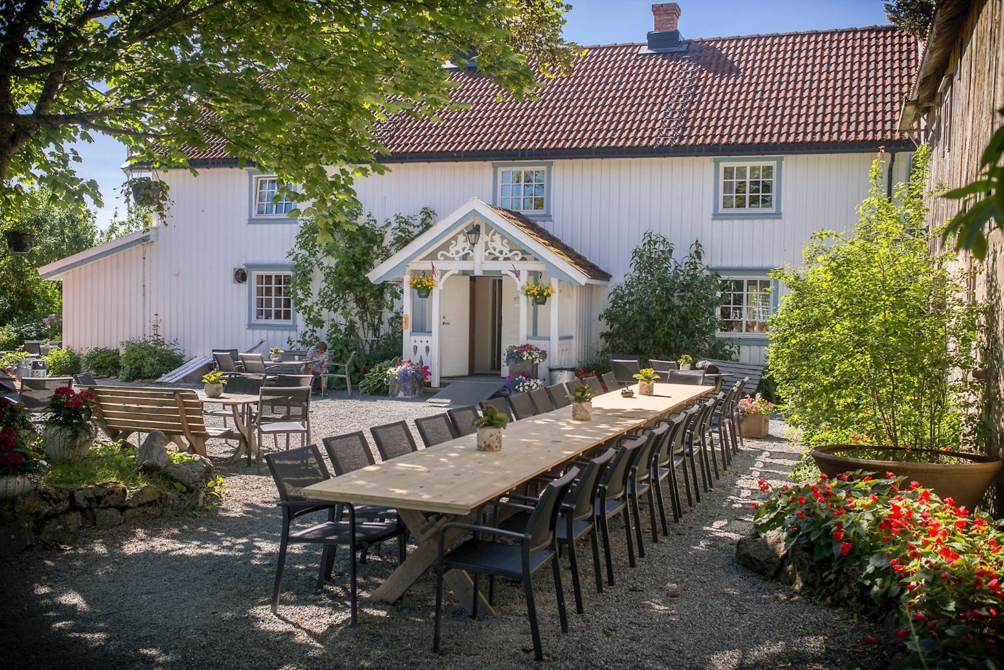 Klostergarden Bed & Breakfast Tautra Exterior photo